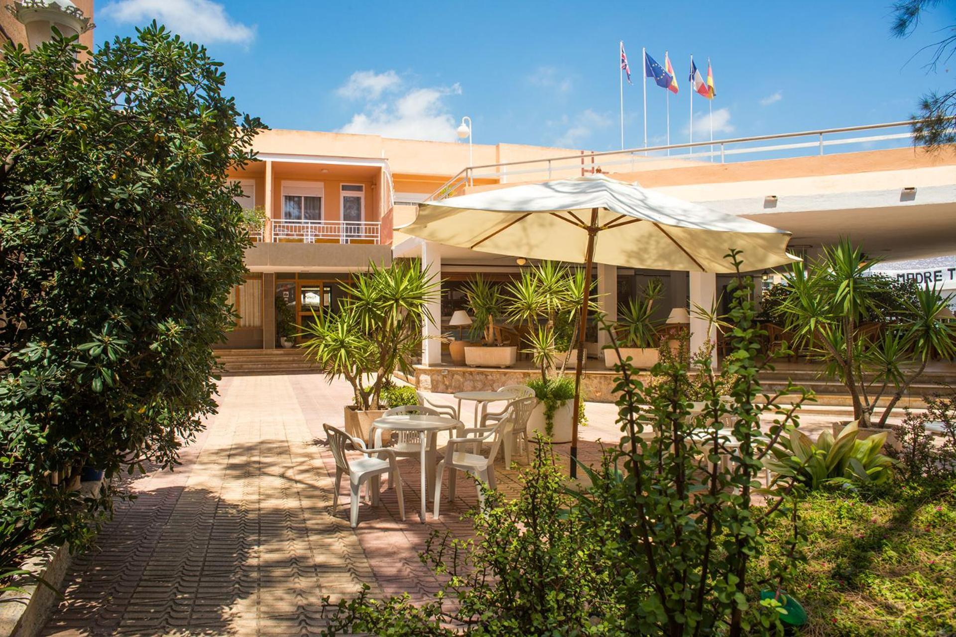 Hotel Avenida Benicàssim Kültér fotó