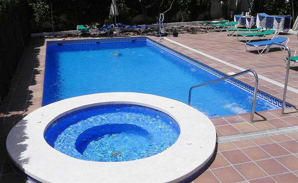 Hotel Avenida Benicàssim Kültér fotó