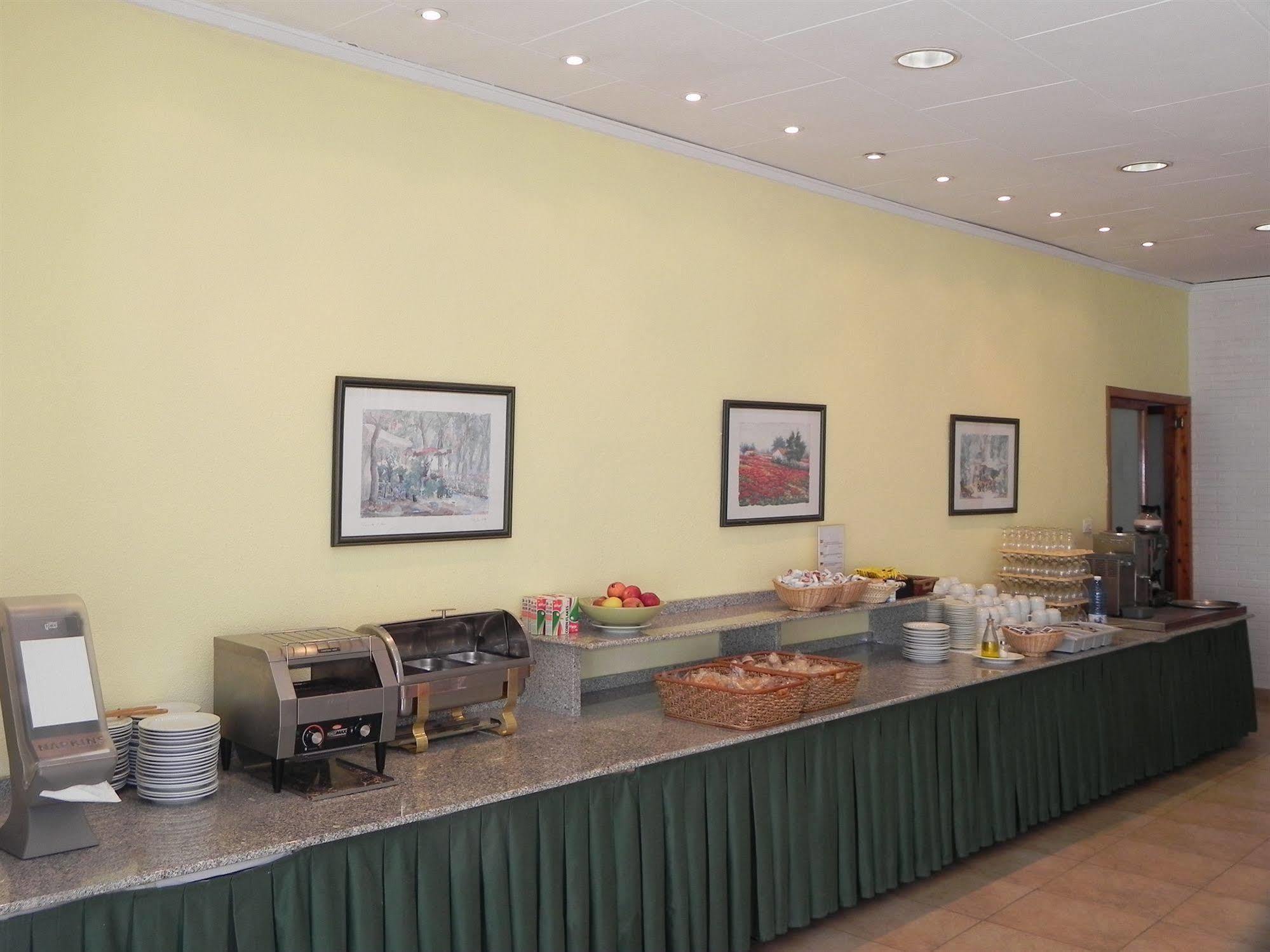 Hotel Avenida Benicàssim Kültér fotó