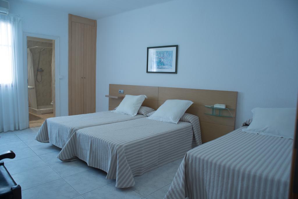 Hotel Avenida Benicàssim Szoba fotó